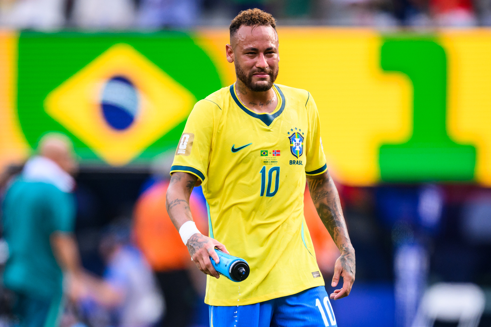 نيمار يعلن نهاية مسيرته مع منتخب البرازيل