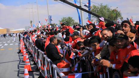آلاف المصريين في استقبال منتخب بلادهم.. وأعلام فلسطين ترفرف (بث مباشر)