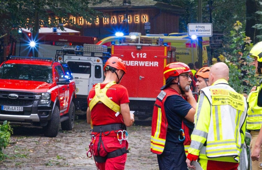 ألمانيا.. عاصفة هوجاء تودي بحياة شخص وتصيب 3
