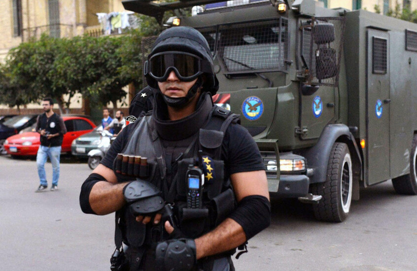 الأمن المصري يقبض على "قضاة" مزيفين