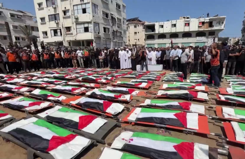 تشييع 112 شخصا في قطاع غزة في أكبر جنازة جماعية منذ بدء الحرب