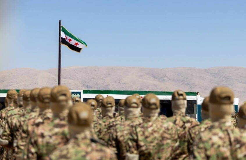 تقارير: الجيش السوري يعلن حالة استنفار على الحدود مع العراق وبغداد تؤكد: التحركات تجري بالتنسيق معنا