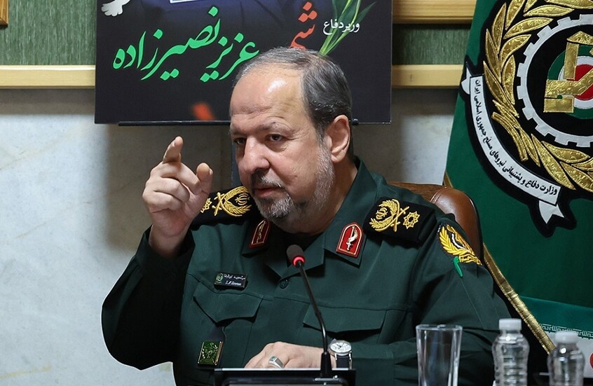 وزير الدفاع الإيراني يوجه رسالة إلى "الدول الساعية لشراء الأمن والتفوق العسكري المستورد"