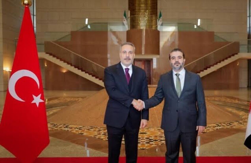 فيدان للشيباني: تهديد سوريا هو تهديد مباشر لتركيا وعلى إسرائيل وقف اعتداءاتها