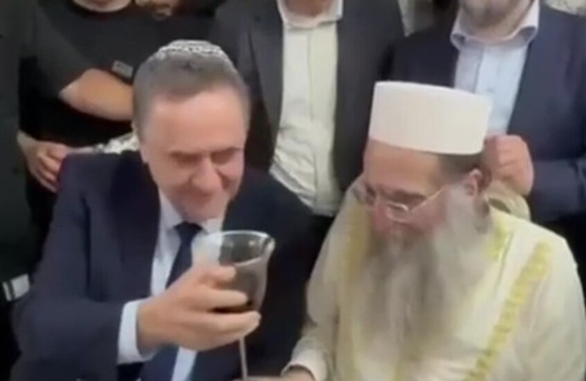 وزير الدفاع الإسرائيلي يغادر اجتماعا أمنيا لحضور حفل زفاف وخطوبة.. ونتنياهو يتساءل: أين هو؟