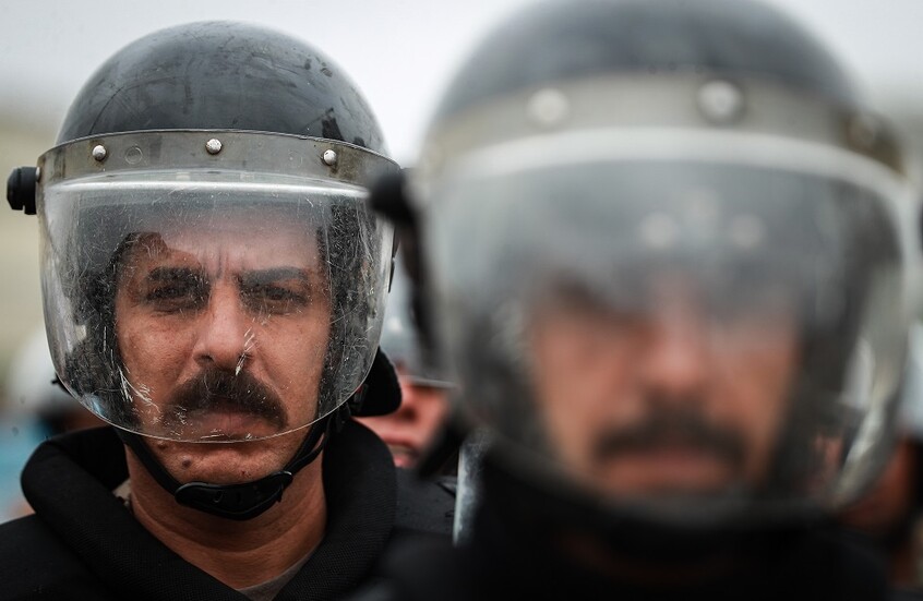 العراق.. تفكيك 14 شبكة لتجارة المخدرات في البصرة