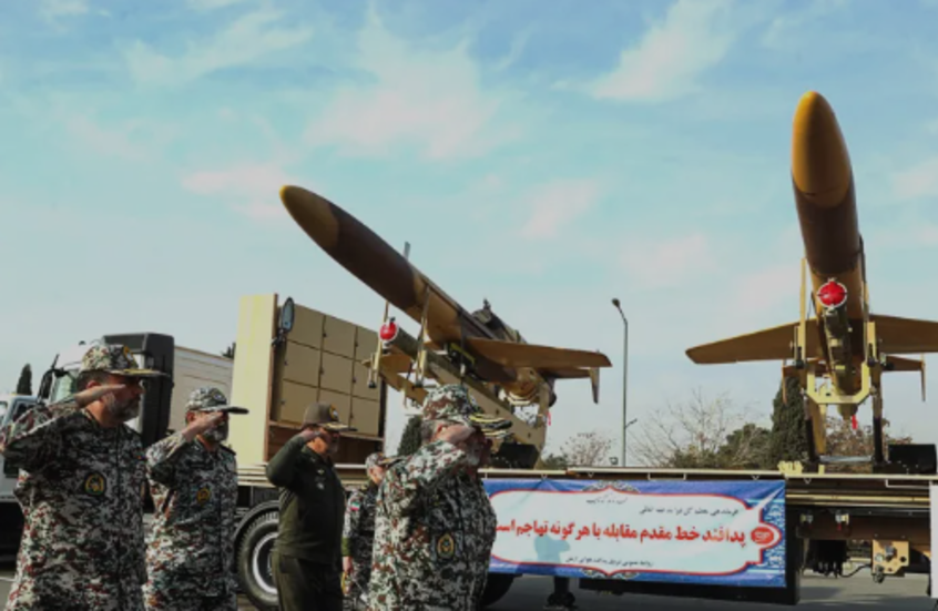 إيران تنشر صورا بالأقمار الاصطناعية لآثار ضرباتها للمواقع الأمريكية في الخليج
