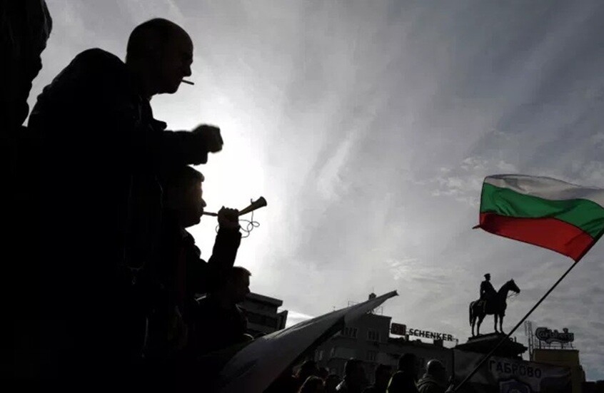 صوفيا تنتظر توضيحات من كييف بشأن مسيرة انفجرت فوق أراضيها