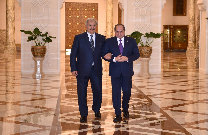 مصر وليبيا.. ماذا دار في لقاء السيسي وحفتر بالعلمين؟