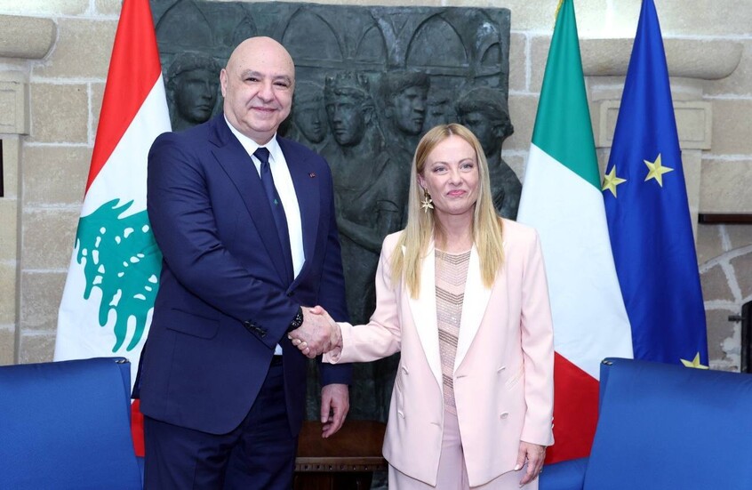 رئيس لبنان يناقش مع ميلوني استمرار الاعتداءات الإسرائيلية وسبل الضغط على تل أبيب ومستقبل "اليونيفيل"