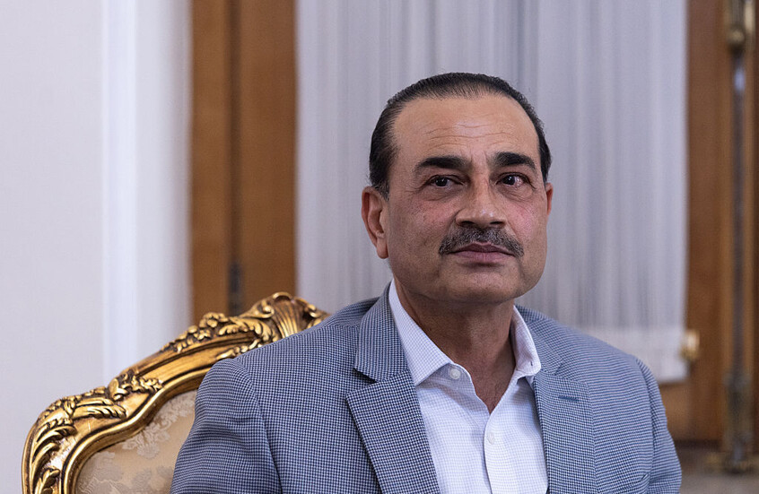 مصادر: ترامب طلب من باكستان استخدام نفوذها لإعادة إيران للمفاوضات قبل زيارة قائد جيشها لطهران