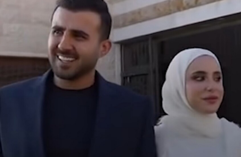 "الشيخ الذهبي" يهاجم الشرع بسبب حفل زفاف ابنة شقيقه ثم يحذف منشوره (فيديو)
