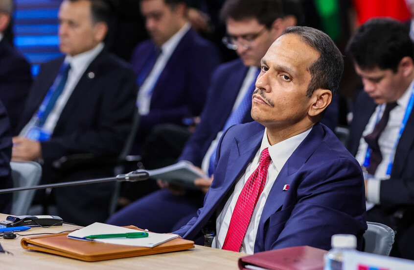 الخارجية الإيرانية تكشف هدف زيارة رئيس وزراء قطر إلى طهران