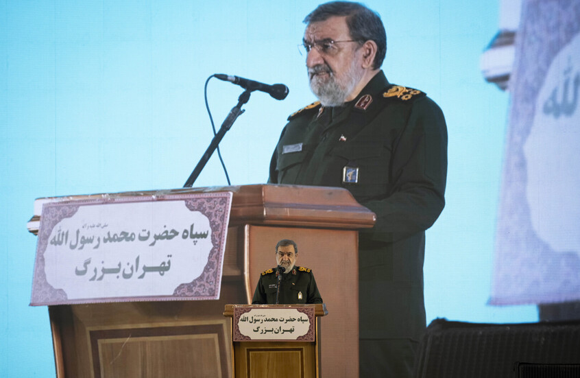 اللواء رضائي يتوعد نتنياهو: "سنرسله إلى الجحيم"