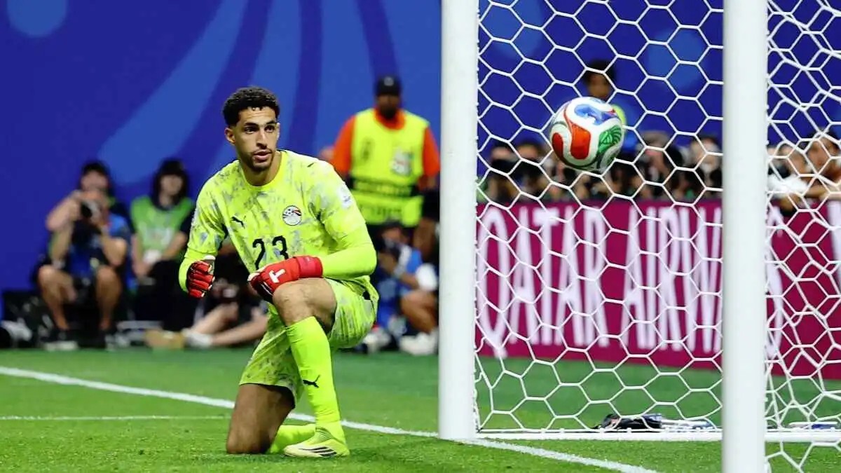 غير وكيل أعماله.. مصطفى شوبير على أعتاب الاحتراف الأوروبي