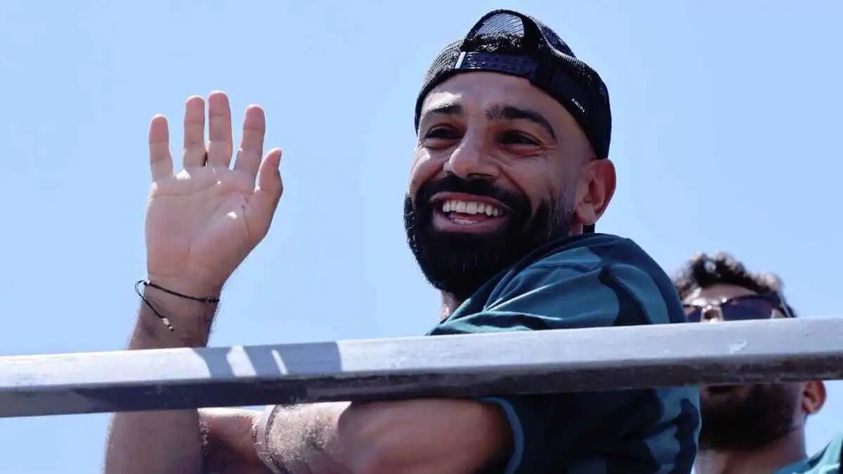أول رد فعل من بشكتاش بعد اقتراب انتقال محمد صلاح إلى طرابزون