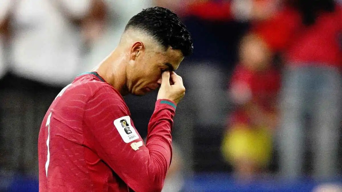 موقف رونالدو.. 5 نجوم أثاروا جدلا حول اعتناقهم الإسلام