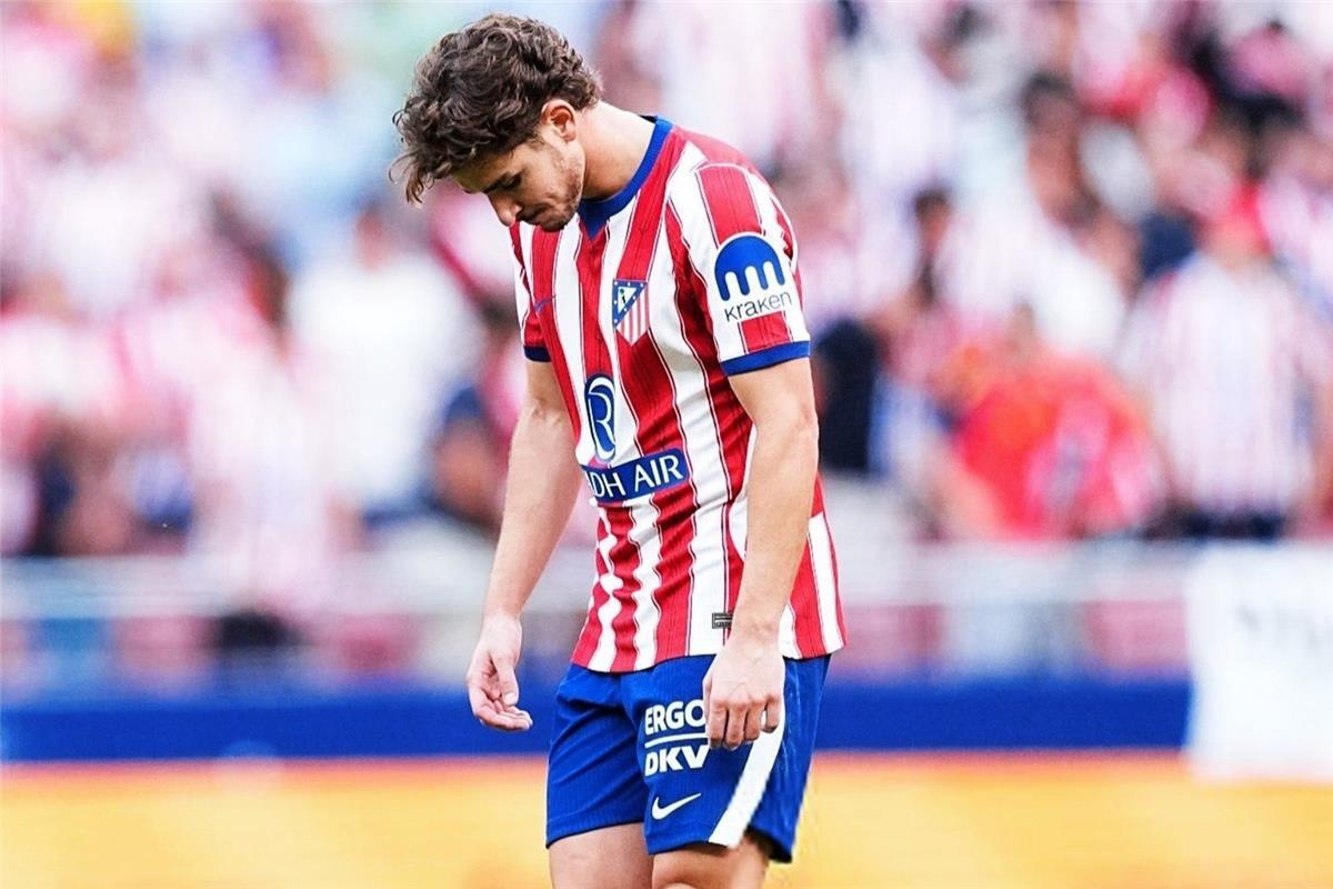 أتلتيكو مدريد يحدد شروط بيع ألفاريز