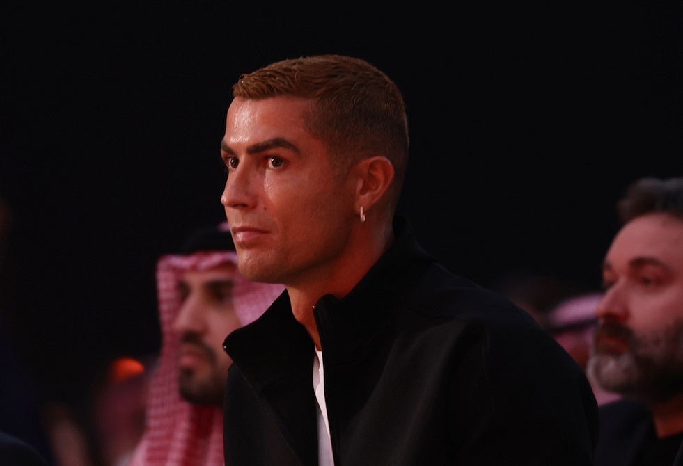 رد فعل كريستيانو رونالدو بعد مصافحة إنفانتينو (فيديو)