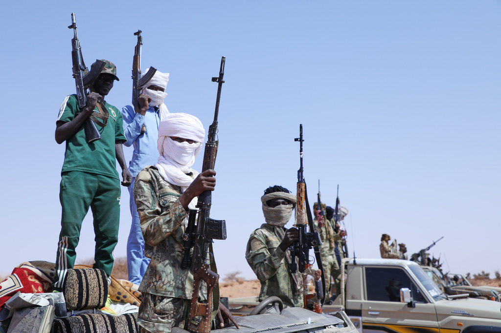 السودان.. "الدعم السریع" تعلن سیطرتها على قاعدتی سرکم وبکوری جنوب البلاد