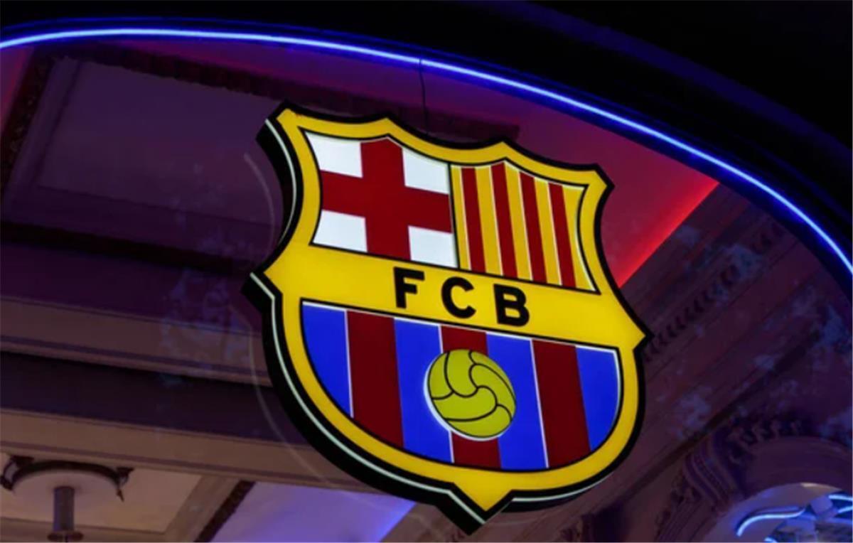 رابطة "الليغا" تتقدم بشكوى ضد برشلونة