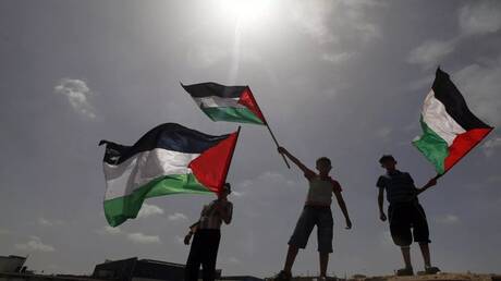 مستشار الرئيس الفلسطيني: نقدر عالياً دعم روسيا وبوتين للقضية الفلسطينية