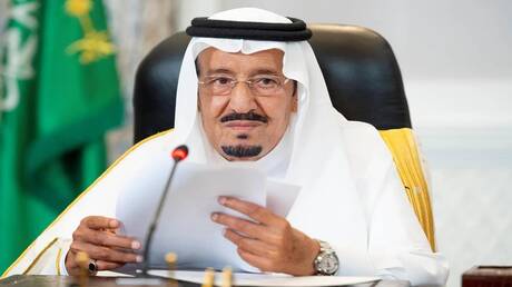 العاهل السعودي الملك سلمان يتلقى رسالة خطية من رئيس الإمارات