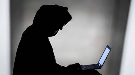 بعد بلاغ من FBI.. مصر تحقق مع طالب طب بسب سلوكه مع أمريكيات