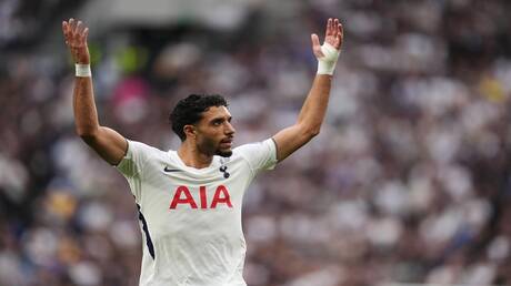 بعد البداية المتعثرة.. عمر مرموش يوجه رسالة لجماهير توتنهام
