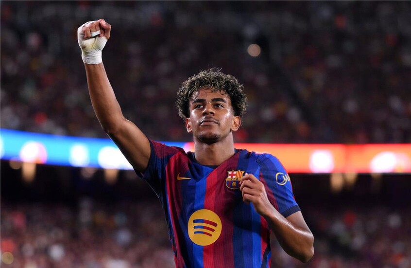 لامين جمال يحقق رقما قياسيا مميزا عقب مواجهة رايو فاليكانو