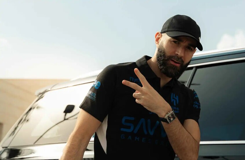 أول تعليق من بنزيما بعد رحيله عن الهلال السعودي