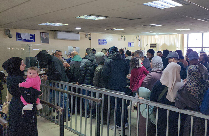 سوريا.. عبور أكثر من مليوني مسافر و31 ألف شاحنة من منفذ جديدة يابوس خلال 8 أشهر