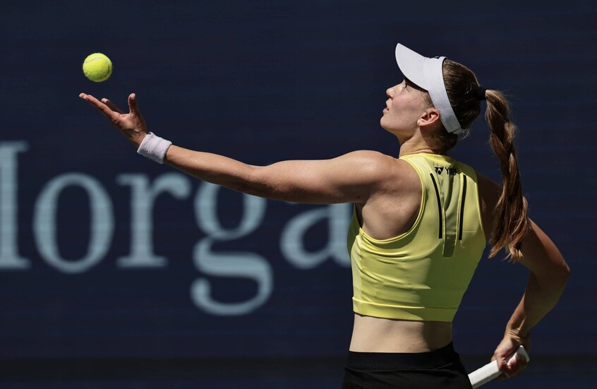 رئيس كازاخستان يهنئ ريباكينا بعد إنجاز تاريخي في تصنيف WTA