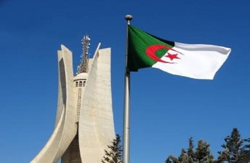 بعد القطيعة مع أبوظبي.. اتصال بين وزيري خارجية الجزائر وسلطنة عمان لبحث خفض التصعيد إقليميا