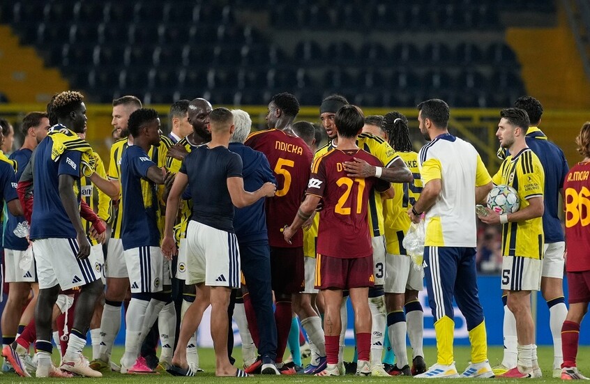 نادي روما الإيطالي يتعادل مع مضيفه فنربخشة التركي