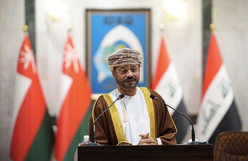 وزير خارجية عمان: تأجيل الاجتماع الإقليمي المقرر عقده غدا في صلالة