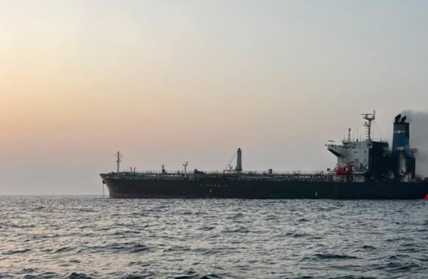 قطر ناقلة النفط  "إليغيا" إلى ميناء عماني بعد استهدافها قبالة مسندم وإخلاء طاقمها
