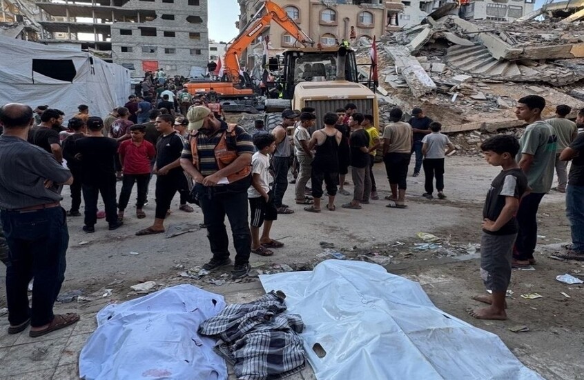 عشرات القتلى والجرحى والمفقودين بانهيار مبنى في غزة