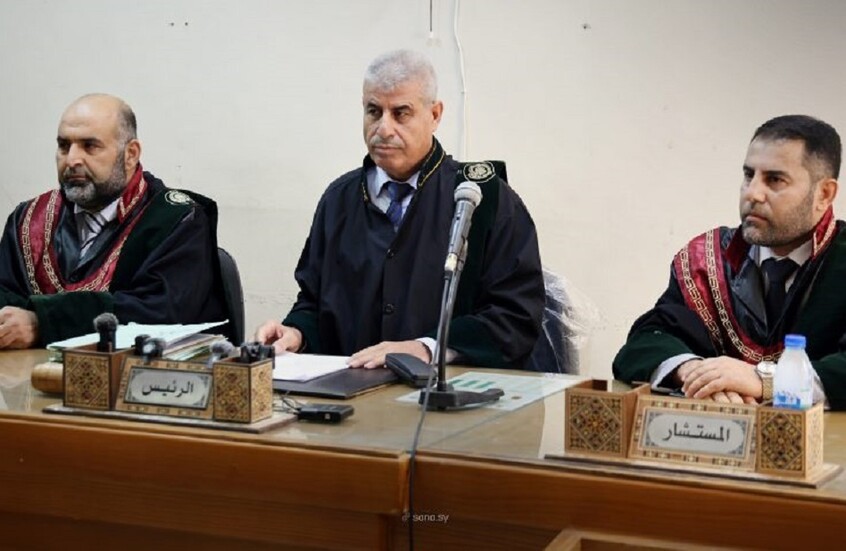 جلسة النطق بالحكم على المتهمين بارتكاب الجرائم المرتكبة خلال أحداث الساحل