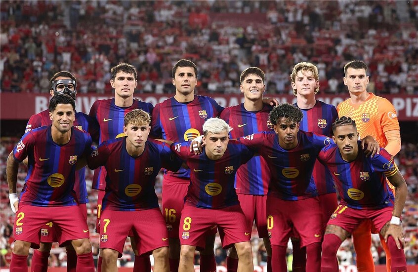 برشلونة يستعد لمكافأة موهبته بعد بدايته المميزة (صورة)