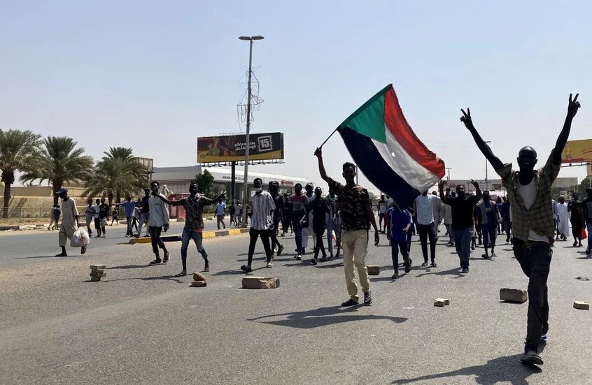 "مصر تستفيد من حرب السودان ومعركة يوم القيامة"؟.. خبراء مصريون يردون على كاتب سوداني أثار جدلا
