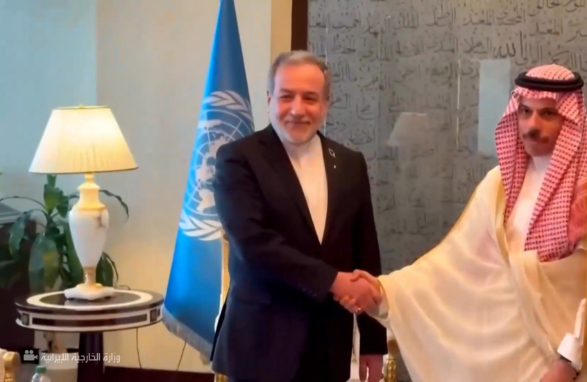 وزير الخارجية الإيراني يلتقي نظيريه السعودي في نيويورك
