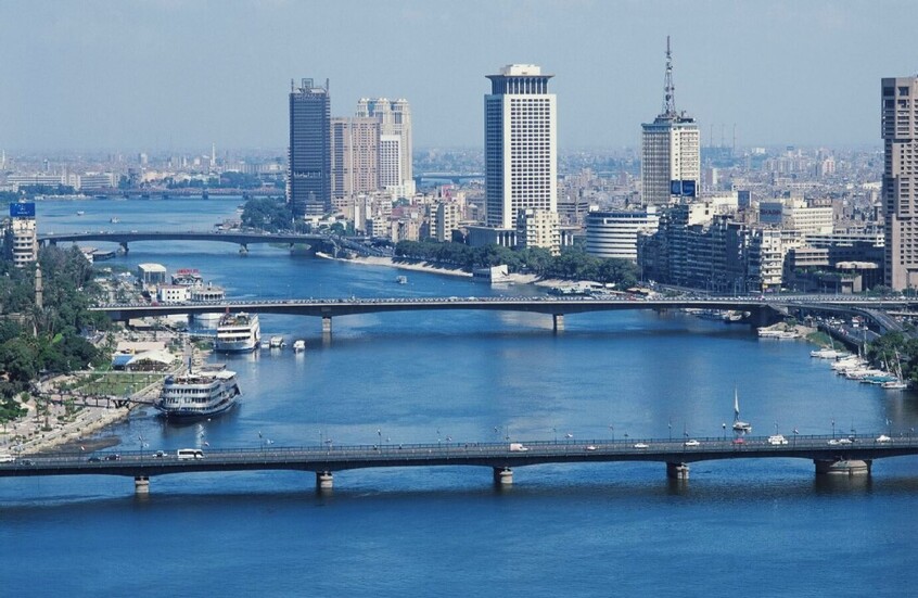 وزير الصحة المصري يؤكد مواصلة علاج جرحى غزة واستيعاب نصف مليون نازح سوداني