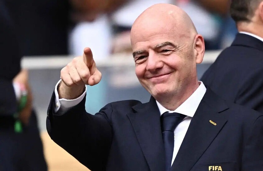"الفيفا" يرد على اتهامات الاتحاد الأوروبي لكرة القدم بشان إنفانتينو