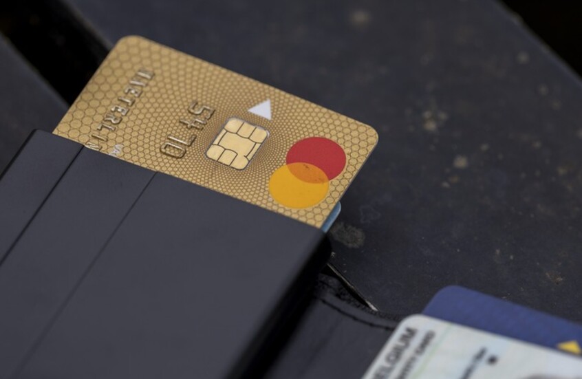 بطاقة "Mastercard"