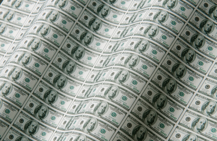 ميزانية السعودية 2027.. إنفاق 371 مليار دولار وعجز متوقع 3.6%