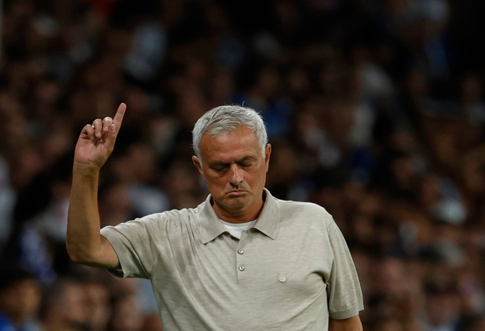 انتقاد حاد في العلن.. من هو نجم ريال مدريد الذي أثار غضب مورينيو؟