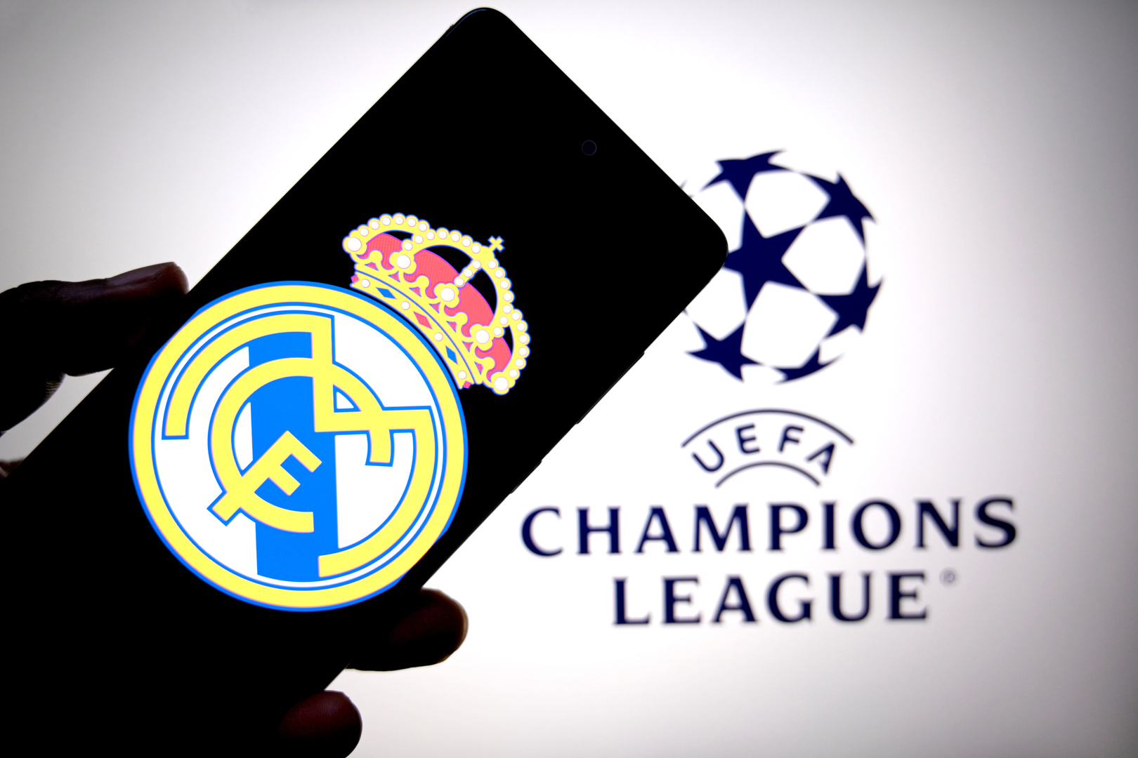 بعد أزمة برشلونة.. ريال مدريد يخرج عن صمته قبل موقعة إنتر ويصدر بيانا عاجلا