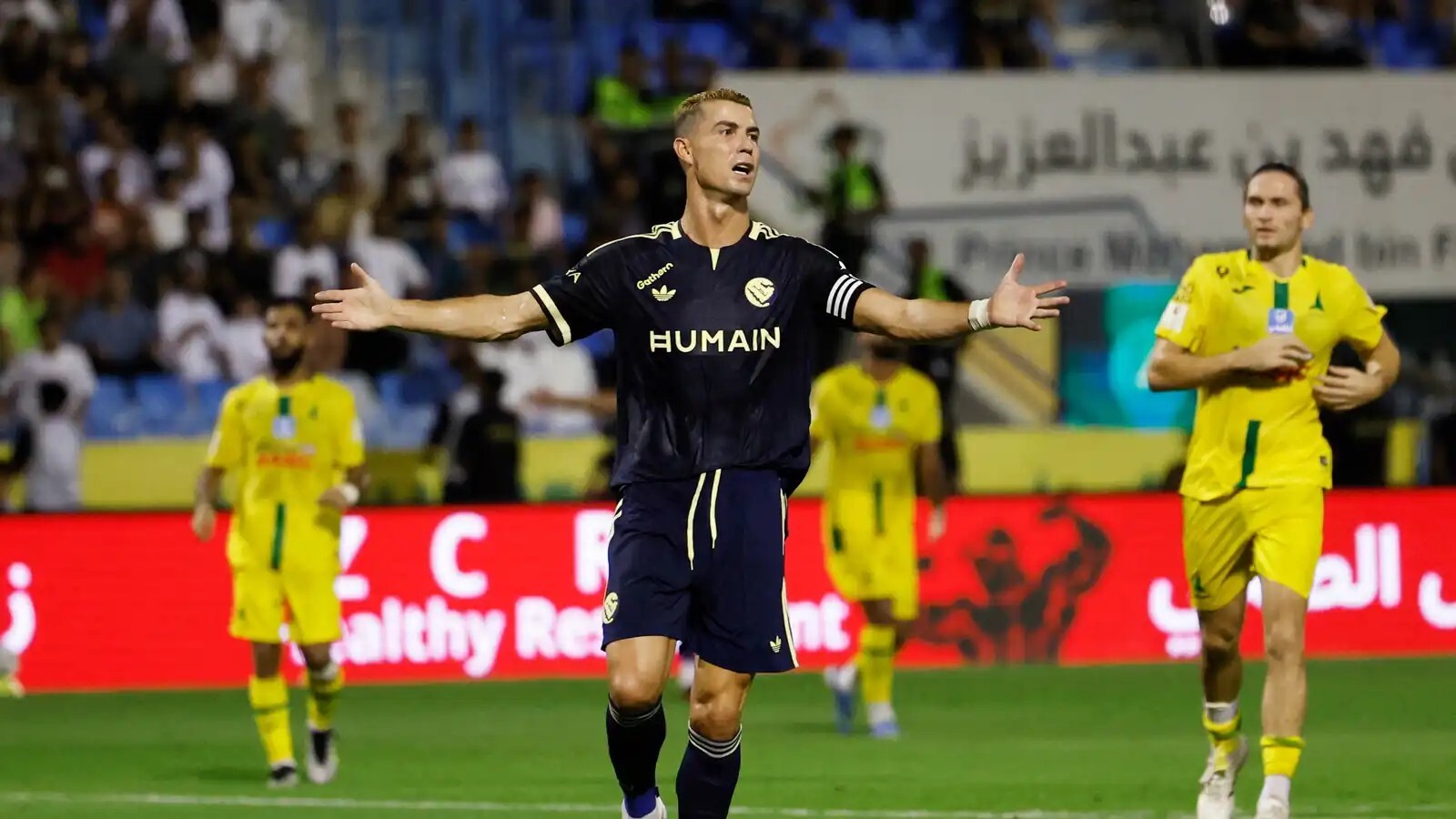 بعد تعادل النصر أمام الخليج.. أول تعليق من كريستيانو رونالدو (صورة)