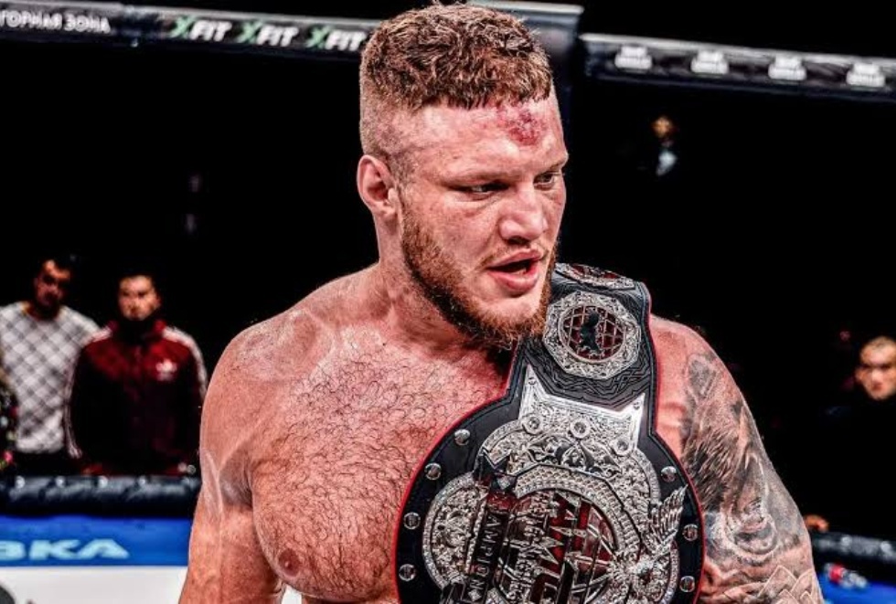 وفاة مقاتل MMA الروسي بونوماريف عن عمر 31 عاما